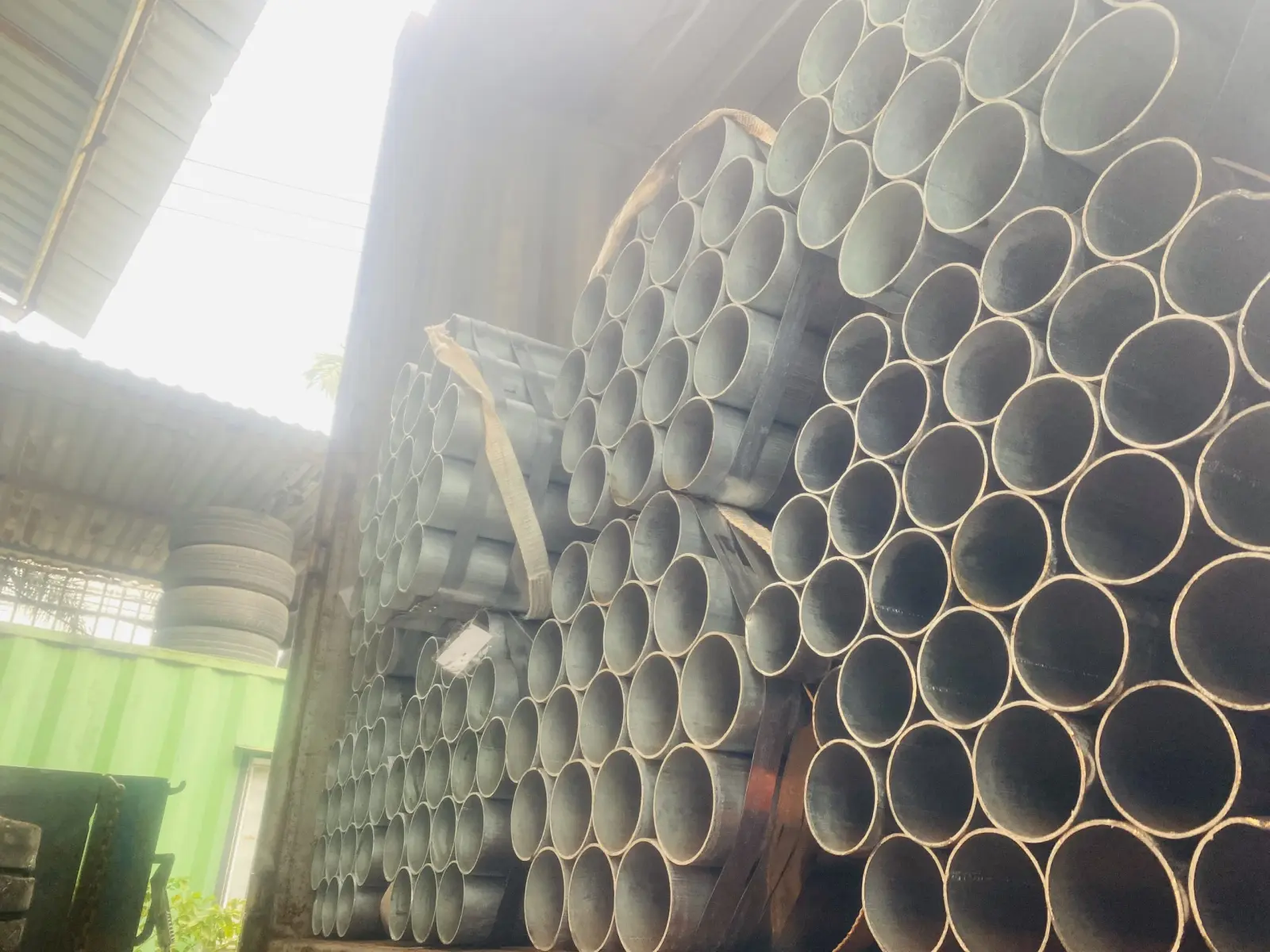 So sánh các loại ống thép hàn với ống gang và ống thép đúc